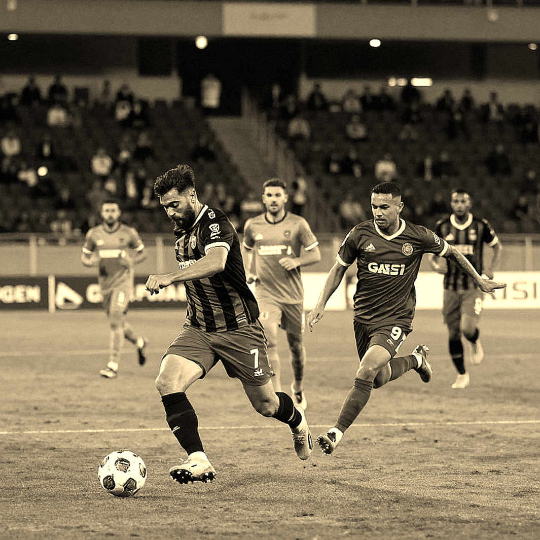 Vignola và "mạch ngắn" ở Juventus: khi người lớn chỉ tay về phía những cầu thủ trẻ