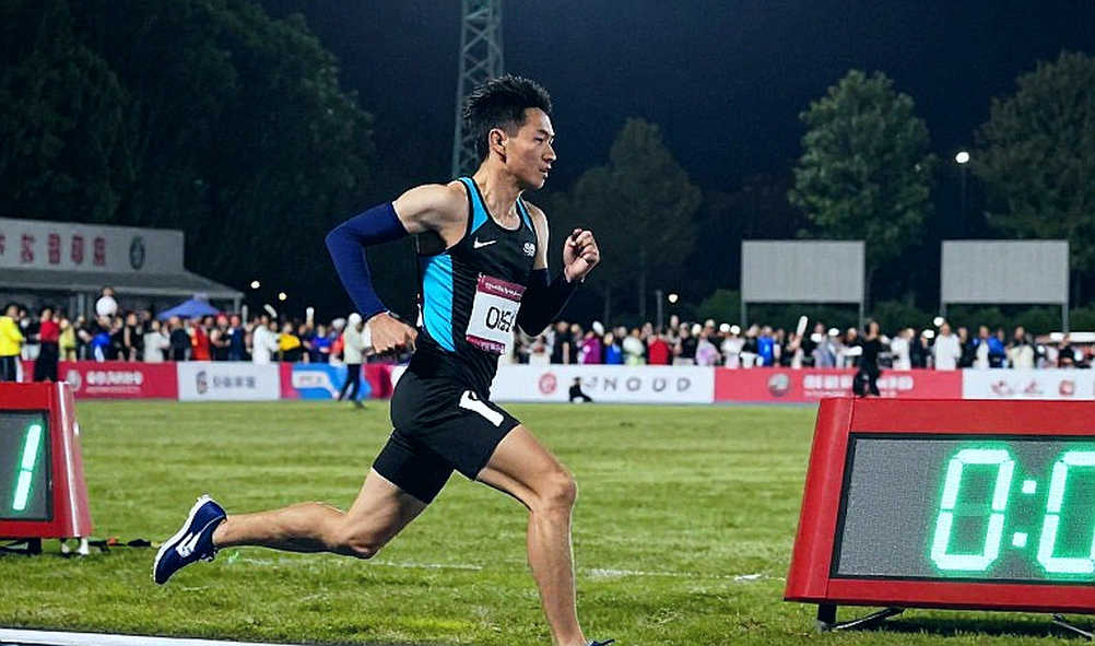 Dặm 20 và khoảng trống tầm soát tim mạch của người chạy marathon phong trào