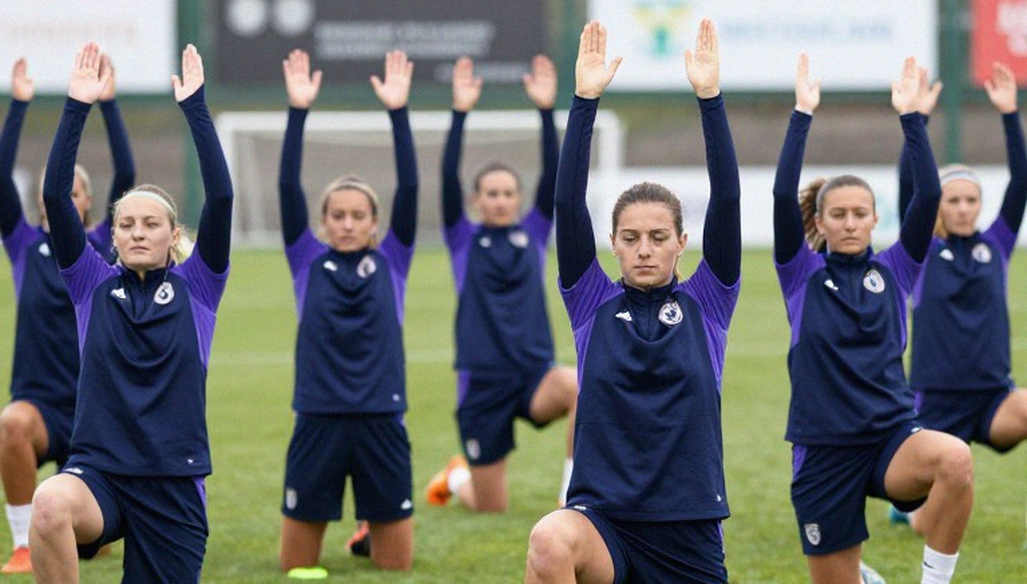 Trọng tài khiến MU thua Man City bị treo còi: Khi quy trình VAR đổ vỡ trong một khoảnh khắc Trọng tài khiến MU thua Man City bị treo còi: Khi quy trình VAR đổ vỡ trong một khoảnh khắc