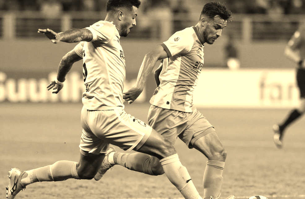 Thể Công Viettel 0-1 Persib Bandung: Quả phạt đền phút 45 và tấm thẻ đỏ định đoạt số phận trận đấu Thể Công Viettel 0-1 Persib Bandung: Quả phạt đền phút 45 và tấm thẻ đỏ định đoạt số phận trận đấu