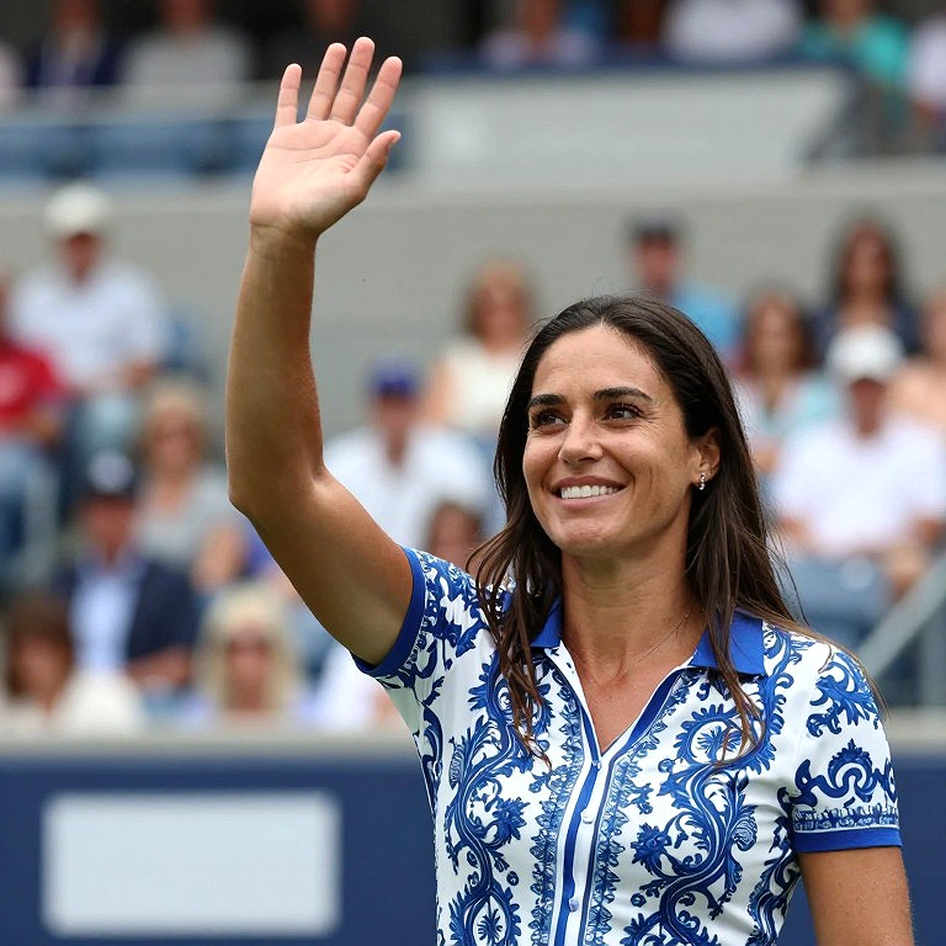 Set 6-2 và khoảng trống dữ liệu: 99 tuần ngôi số 1 của Sabalenka khép lại ở Arthur Ashe Set 6-2 và khoảng trống dữ liệu: 99 tuần ngôi số 1 của Sabalenka khép lại ở Arthur Ashe