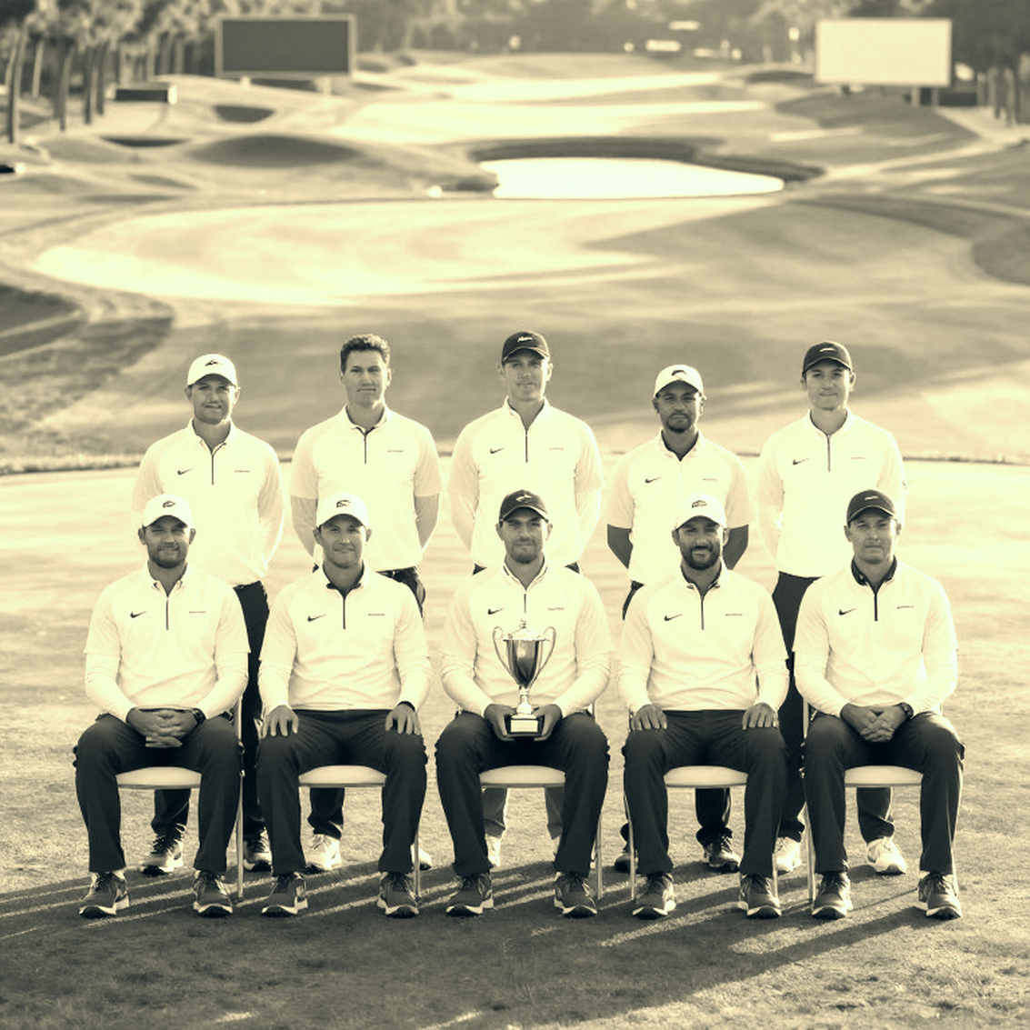 Bản phân tích golf trống rỗng và cơn nghiện kết luận của ngành thể thao Bản phân tích golf trống rỗng và cơn nghiện kết luận của ngành thể thao