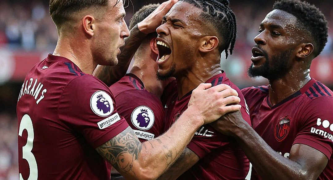Cựu chủ tịch Man City và tiếng nói đòi án phạt tước danh hiệu Cựu chủ tịch Man City và tiếng nói đòi án phạt tước danh hiệu