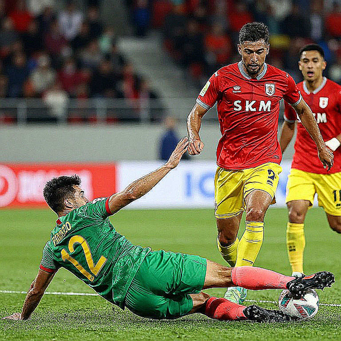 Bên trong thị trường chuyển nhượng V.League: Nợ lương, điều khoản giấu và bài học chưa ai đọc kỹ Bên trong thị trường chuyển nhượng V.League: Nợ lương, điều khoản giấu và bài học chưa ai đọc kỹ