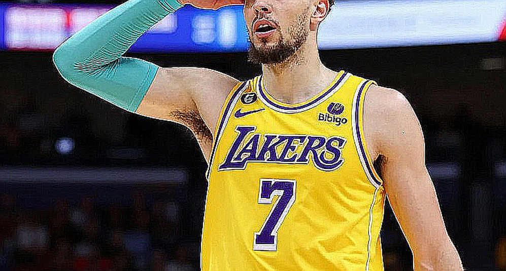 Giannakopoulos Vắng Mặt Ở Cuộc Họp EuroLeague: Chiếc Ghế Trống Và Canh Bạc 24 Đội