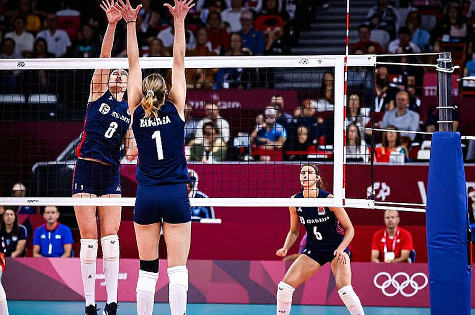 The Empty Analysis and the Confidence Trap in Volleyball Reporting