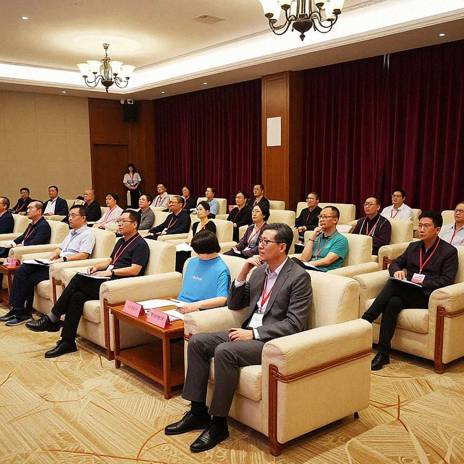 Olympiad cờ vua 2026: Gukesh thoát hiểm ở nước 54, nhưng Ấn Độ vẫn chưa nắm quyền tự quyết