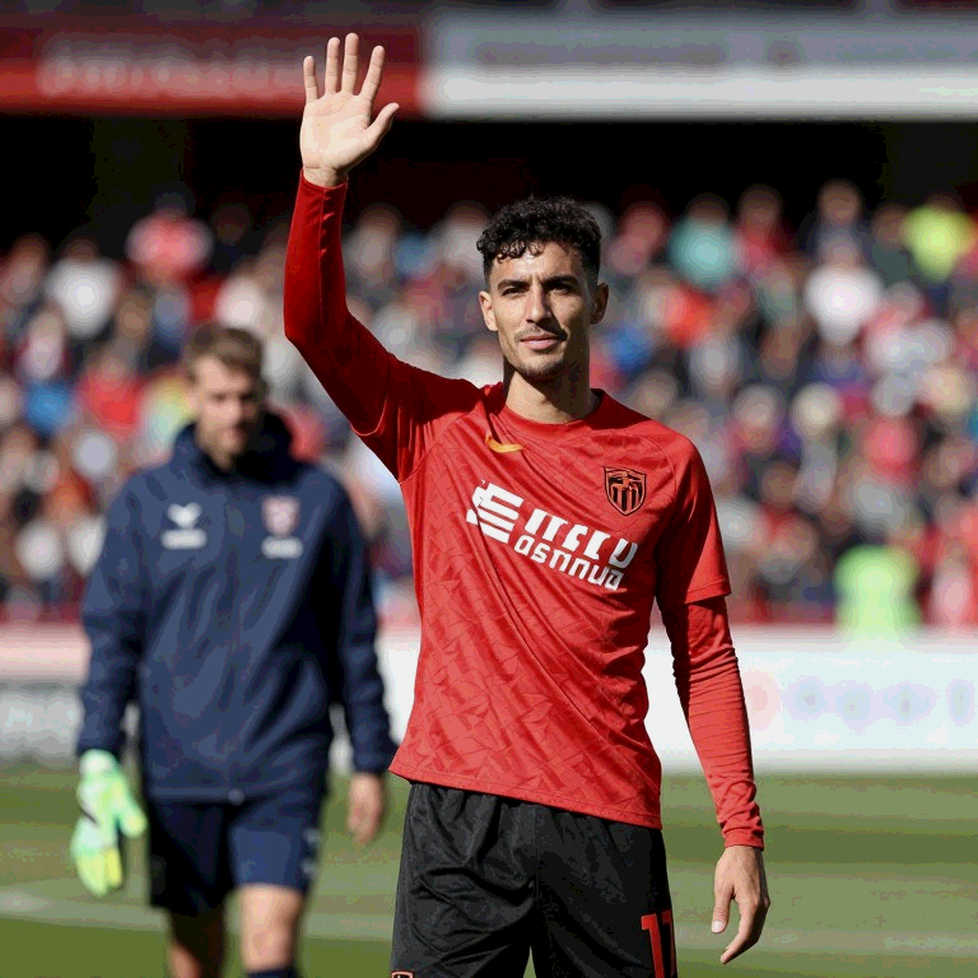 When Data Says Nothing: Notes from Busan on the Limits of Football Analysis When Data Says Nothing: Notes from Busan on the Limits of Football Analysis